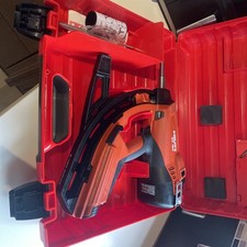 Hilti GX120 Nail Gun + Gas And Carry Case in great condition 