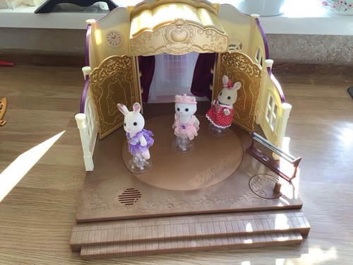 Sylvanian families ballet - families,