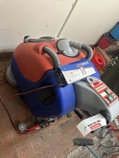 Floor Scrubber Dryer 