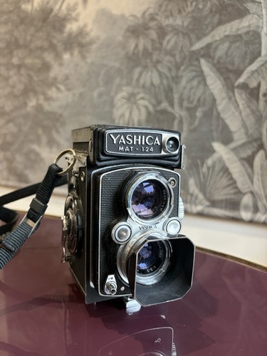 Yashica mat 124 tlr 120 - tlr,
