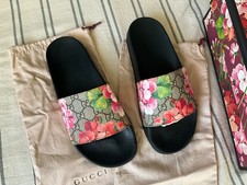 GUCCI Bloom GG Supreme Floral