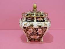 ROYAL CROWN DERBY 'IMARI'
