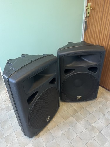 Studiomaster speakers - 2,