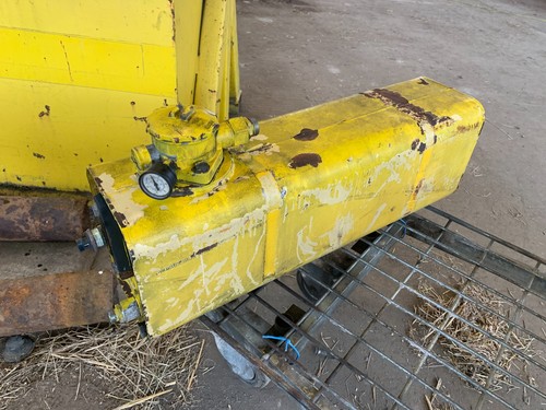 Metal hydraulic oil tank w - metal, c/w