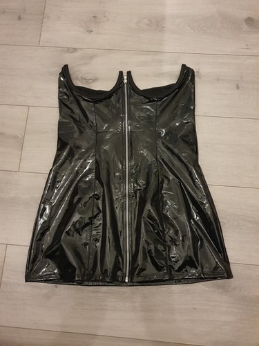 Bnwot black pvc - black, bust