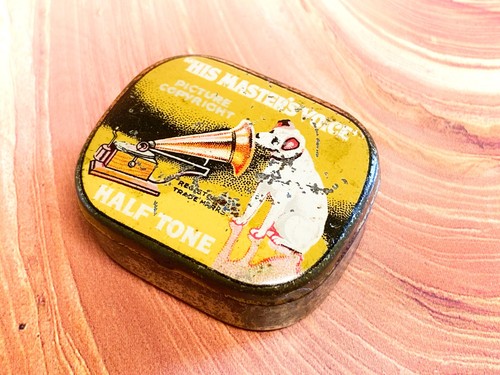 Half tone hmv his masters - half,