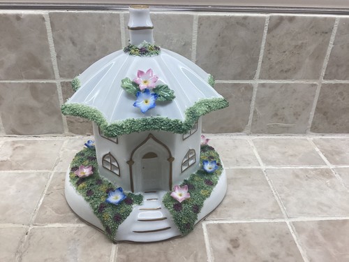 Coalport cottage the umbrella - cottage,