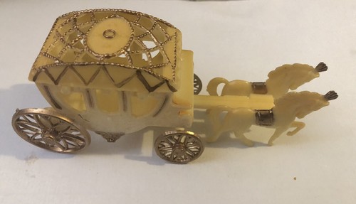 Gold cream plst princess - &,