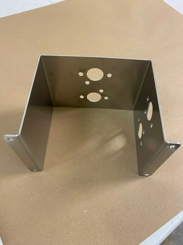 Under floor mounting - under,