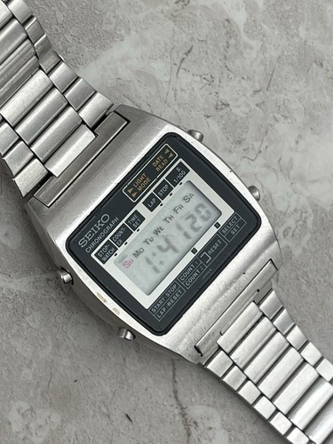 Seiko digital vintage watch - seiko,