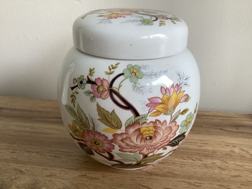 Vintage old sadler - old,