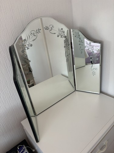 Vintage laura ashley tri - vintage, tri-fold