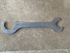 Campagnolo bottom bracket