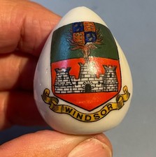 Swan China Crested China