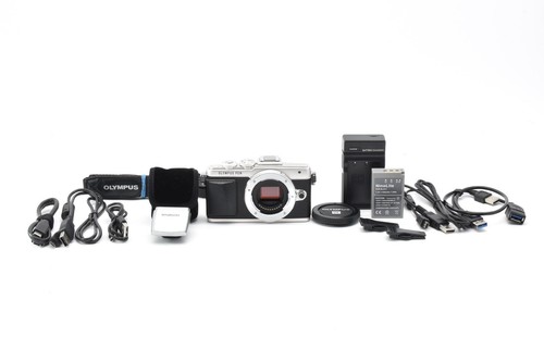 Near mint olympus - [near, pen