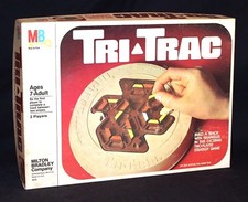 TRI-TRAC GAME Vintage 1980 Milton Bradley 2 Player Strategy Game Triangle Track