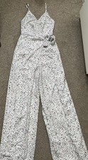 Size 6 Asos Design Wide Open Leg Jumpsuit, White with  Belt