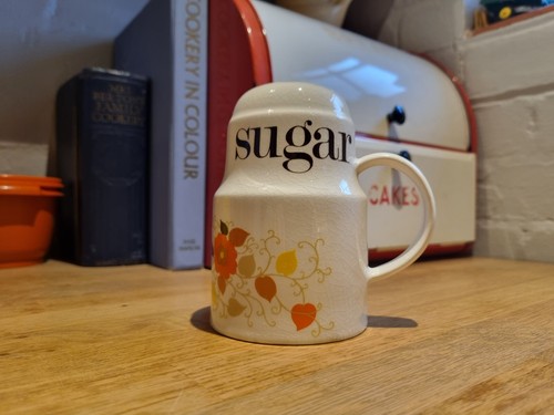 Crown devon sugar sifter - sugar,