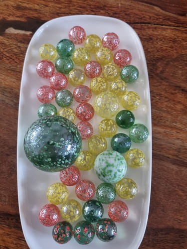 Job lot old marbles - lot,