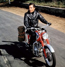 Elvis Presley - Honda CB77