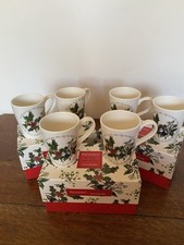 Portmeirion Holly and Ivy set of six mini mugs. Boxed in sets of two. VGC