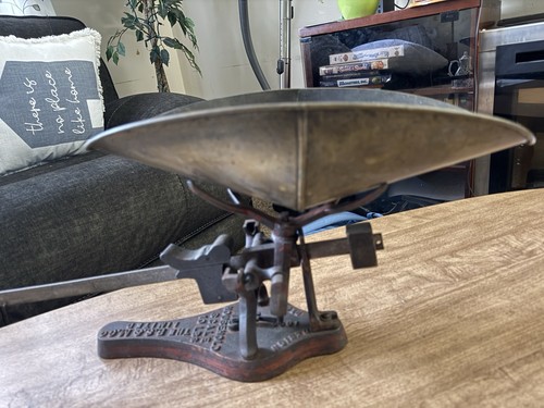 Authentic cast iron - cast,