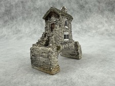 Lilliput Lane miniature of the