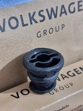 Genuine Plastic Engine Oil