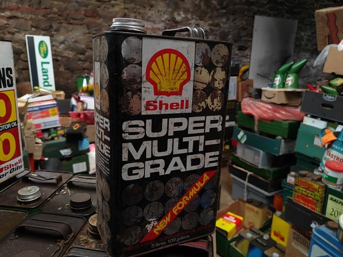 Vintage oil can gallon shell - vintage,