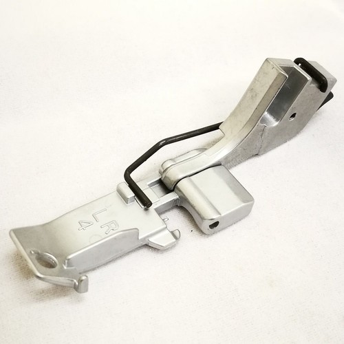 Overlocker foot holder - foot, w/holder