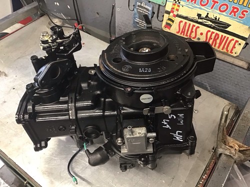 Mariner mercury 5hp - mercury, head