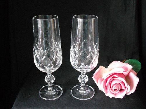 Pair pretty lead crystal - pretty,
