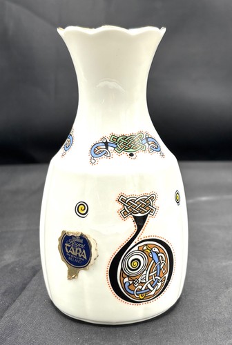 Royal tara bone - china, bud/posy