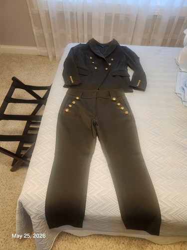 Whbm whitehouse black market - black,