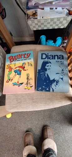 Vintage girls annuals - 2,