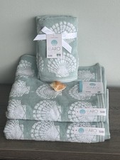 4pc CARO Home 2 Bath and 2