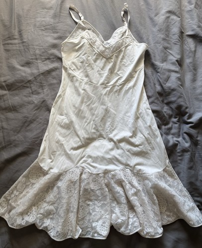 Vintage 1960s van - vintage,