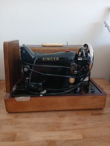 Vintage singer 99k electric - vintage,