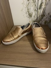 Ted Baker Keziah Gold Pumps