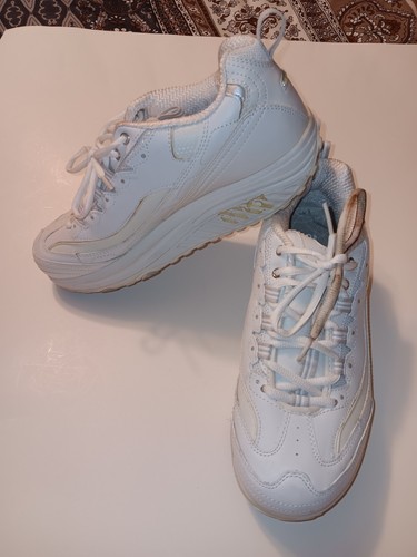 2010 skechers shape ups - 2010,
