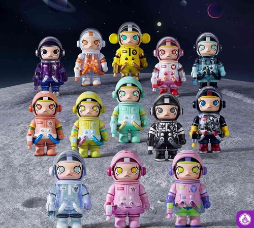 Authentic pop mart mega - -,