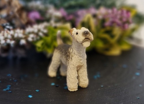 Schleich retired 2005 - 2005, 2008