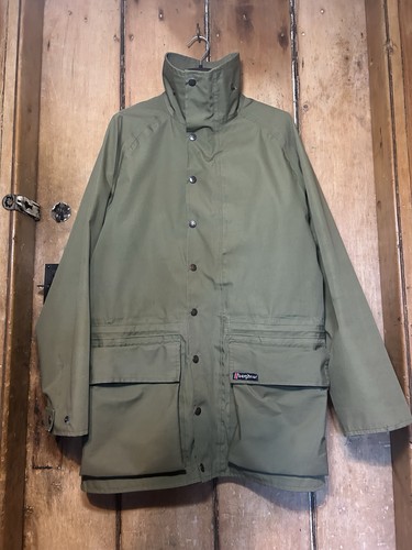Rare vintage berghaus - rare,