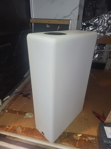 Litre flat water tank - 60-litre,