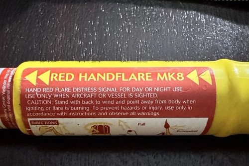 5pc red safety flares ultra - 5pc,