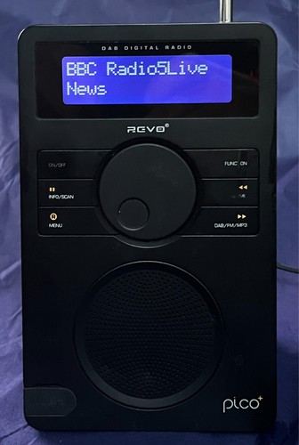 Revo pico dab - dab+, player