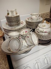 Porcelain Floral Dinner Set