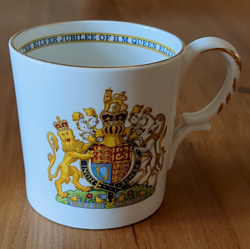 Aynsley bone china - china, mug