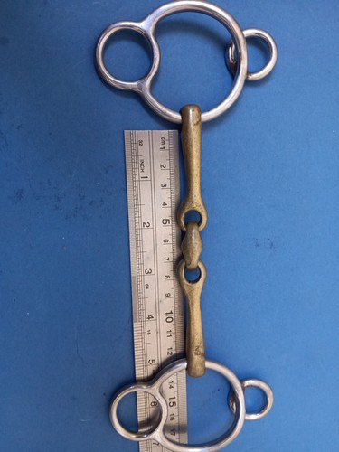 Neue schule pony - neue, performance
