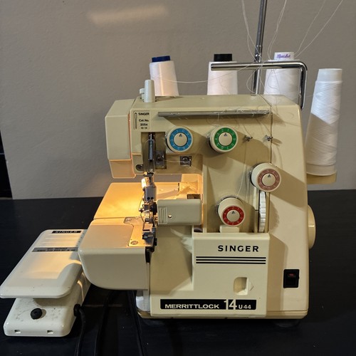 Singer 14u44 serger sewing - singer,